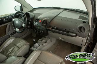 Volkswagen New-beetle Cabriolet 1.6 Airco picture 21