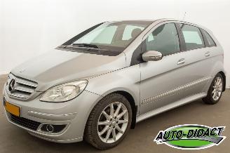Avarii autoturisme Mercedes B-klasse 180 CDI Automaat Navi Airco 2008/1