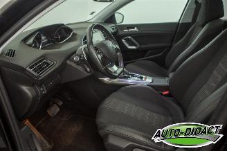 Peugeot 308 SW 1.2 PureTech Automaat Pano Camera Clima Blue Lease Premium picture 23