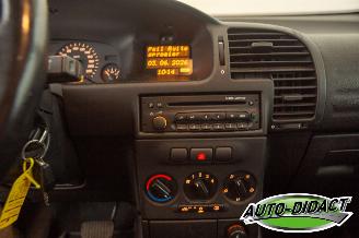 Opel Zafira 1.8-16V Automaat 7per. Airco Elegance picture 10
