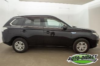 Mitsubishi Outlander 2.0 PHEV Automaat Navi Camera Business Edition picture 37