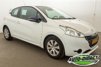 Peugeot 208 1.0 VTi Airco 113.669 km NAP LIKE picture 2