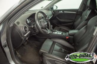 Audi A3 1.0 TFSI Automaat 82.189 km Clima Navi Leder picture 27