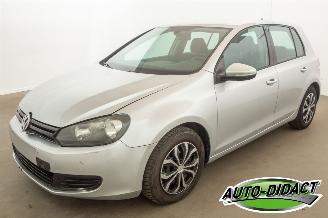 krockskadad bil auto Volkswagen Golf 1.2 TSI Automaat Clima Trendline 2011/12