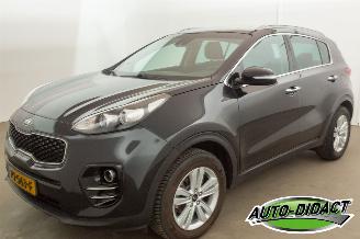 Schadeauto Kia Sportage 1.6 GDI Clima Navi Camera DynamicLine 2017/7