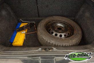 Renault Clio 1.5 Airco picture 10
