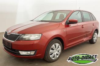 Vaurioauto  passenger cars Skoda Rapid 1.6 TDI 77 kW Clima Navi Ambition 2014/7