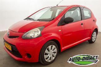 Voiture accidenté Toyota Aygo 1.0 VVT-i Comfort koppeling defect 2012/3