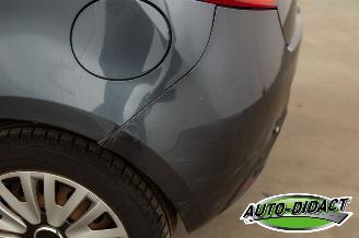 Mazda 2 1.3 Airco picture 26