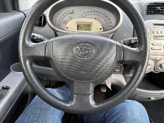 Daihatsu Sirion 1.0 12V Premium picture 10