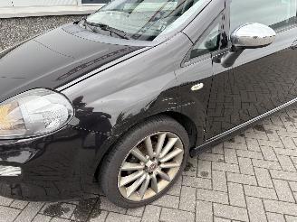 Fiat Punto Evo 0.9 TwinAir Sport picture 7