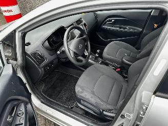 Kia Rio 1.2 CVVT Plus Pack picture 23