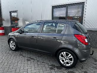 Opel Corsa 1.3 CDTI EcoFlex S/S Cosmo picture 20