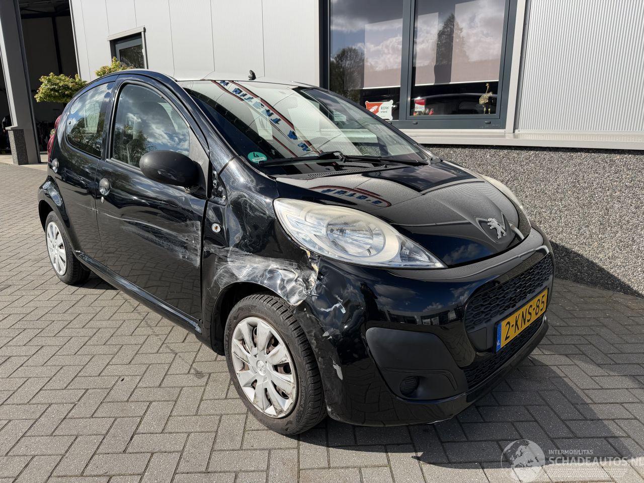 Peugeot 107 1.0 Acces Accent