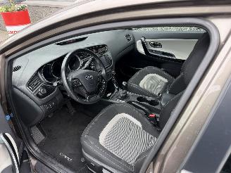 Kia Cee d 1.6 GDI DynamicLine picture 15