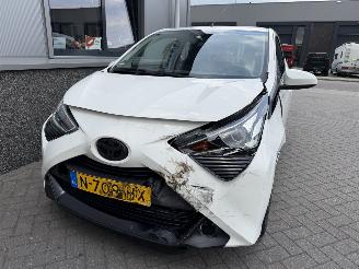 Toyota Aygo 1.0 VVT-i x-joy picture 19