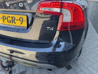 Volvo S-60 1.6 T4 Momentum picture 16
