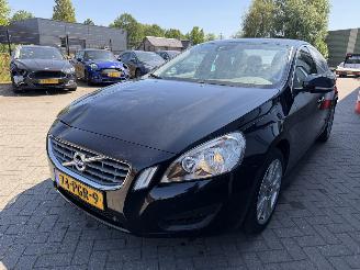 Volvo S-60 1.6 T4 Momentum picture 7