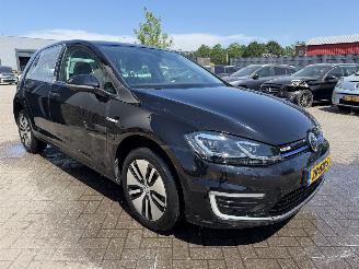 Voiture accidenté Volkswagen e-Golf  2019/5