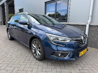 Auto incidentate Renault Mégane 1.2 TCe Serie Signature Exclusiv 2018/5