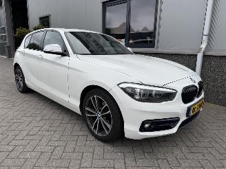krockskadad bil auto BMW 1-serie 116i Edition Sport Line Shadow Executive 2018/1