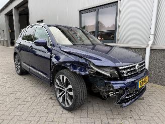 krockskadad bil auto Volkswagen Tiguan 2.0 TSI 4Motion Highline R-Line 2017/2