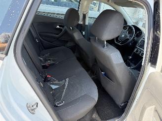 Volkswagen Polo 1.0 BlueMotion Connected Series picture 12