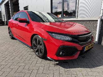 damaged passenger cars Honda Civic 1.5 i-VTEC Prestige 2018/1