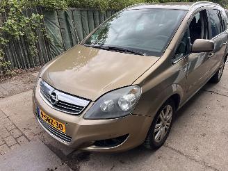 Coche accidentado Opel Zafira CDTI 7 persoons 2013/1