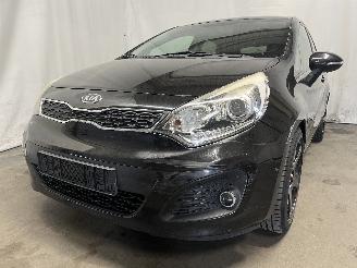 damaged passenger cars Kia Rio Rio III (UB) Hatchback 1.2 CVVT 16V (G4LA5) [63kW]  (09-2011/12-2017) 2012/1