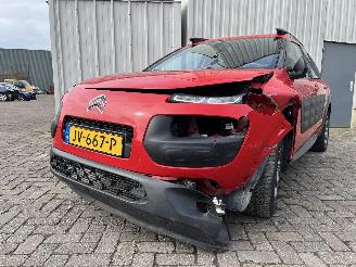 Voiture accidenté Citroën C4 C4 Cactus (0B/0P) Hatchback 5-drs 1.2 PureTech 82 12V (EB2F(HMZ)) [60k=
W]  (09-2014/...) 2016/7