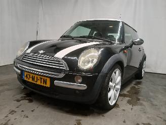 krockskadad bil auto Mini Mini Mini (R50/53) Hatchback 1.6 16V Cooper (W10-B16A) [85kW]  (06-2001/09-=
2006) 2003/10