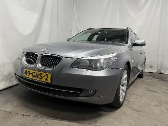 Voiture accidenté BMW 5-serie 5 serie Touring (E61) Combi 530i 24V (N53-B30A) [200kW]  (01-2007/12-2=
010) 2008/7