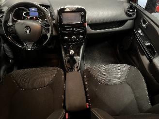 Renault Clio Clio IV (5R) Hatchback 5-drs 0.9 Energy TCE 90 12V (H4B-400(H4B-A4)) [=
66kW]  (11-2012/08-2021) picture 14