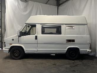 Peugeot J5 J5 (290P) Bus 2.5 TD (CRD93LS(U25-673)) [70kW]  (10-1990/02-1994) picture 3