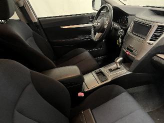 Subaru Legacy Legacy Wagon (BR) Combi 2.5 16V (EJ253) [123kW]  (09-2009/12-2014) picture 8