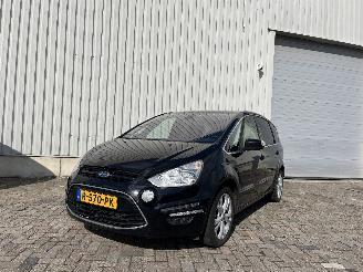 Damaged car Ford S-Max S-Max (GBW) MPV 2.0 Ecoboost 16V (TPWA(Euro 5)) [176kW]  (07-2010/12-2=
014) 2014/1