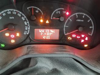Opel Combo Combo Van 1.6 CDTI 16V (A16FDH(Euro 5)) [77kW]  (02-2012/12-2018) picture 2