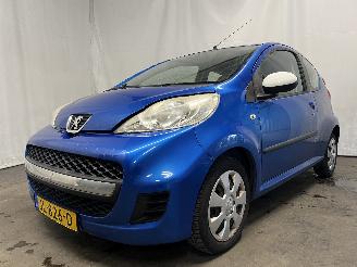 Schadeauto Peugeot 107 107 Hatchback 1.0 12V (384F(1KR)) [50kW]  (06-2005/05-2014) 2010/95