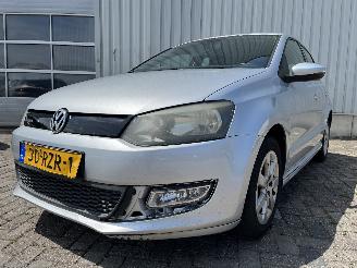 Schadeauto Volkswagen Polo Polo V (6R) Hatchback 1.2 TDI 12V BlueMotion (CFWA(Euro 5)) [55kW]  (1=
0-2009/05-2014) 2011/9