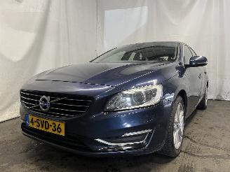 Schadeauto Volvo V-60 V60 I (FW/GW) Combi 2.4 D6 20V Plug-in Hybrid AWD (D82PHEV) [206kW]  (=
06-2012/12-2015) 2013/12