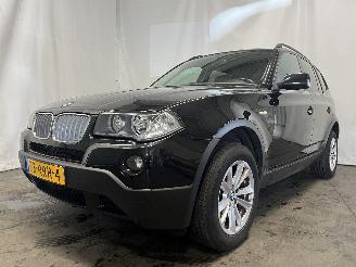 BMW X3 X3 (E83) SUV 2.5 Si 24V (N52-B25A) [160kW]  (08-2006/08-2008) picture 3