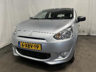skadebil auto Mitsubishi Space-star Space Star (A0) Hatchback 1.0 12V (3A90(Euro 5)) [52kW]  (05-2012/...)= 2014/7