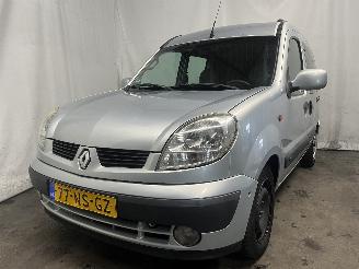 Schadeauto Renault Kangoo Kangoo (KC) MPV 1.6 16V (K4M-752) [70kW]  (06-2001/01-2008) 2004/1