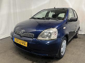 Vaurioauto  passenger cars Toyota Yaris Yaris (P1) Hatchback 1.3 16V VVT-i (2SZFE) [64kW]  (04-2002/09-2005) 2003/1