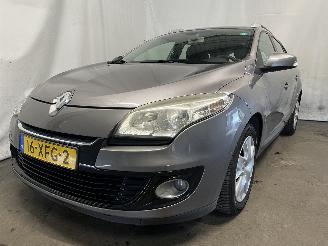 Avarii autoturisme Renault Mégane Megane III Grandtour (KZ) Combi 5-drs 1.5 dCi 110 (K9K-656(K9K-G6)) [8=
1kW]  (02-2009/04-2016) 2012/5