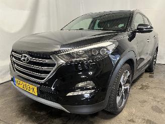 Avarii autoturisme Hyundai Tucson Tucson (TL) SUV 1.7 CRDi 16V 2WD (D4FD) [104kW]  (06-2015/09-2020) 2017/2