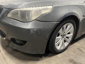 BMW 5-serie 5 serie (E60) Sedan 525i 24V (M54-B25(256S5)) [141kW]  (09-2003/02-200=
5) picture 6