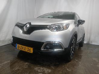 Schadeauto Renault Captur Captur I (2R) SUV 0.9 Energy TCE 12V (H4B-400(H4B-A4)) [66kW]  (06-201=
3/...) 2015/4