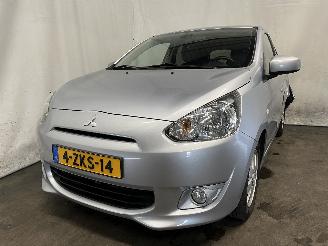 Coche accidentado Mitsubishi Space-star Space Star (A0) Hatchback 1.0 12V (3A90(Euro 5)) [52kW]  (05-2012/...)= 2015/2